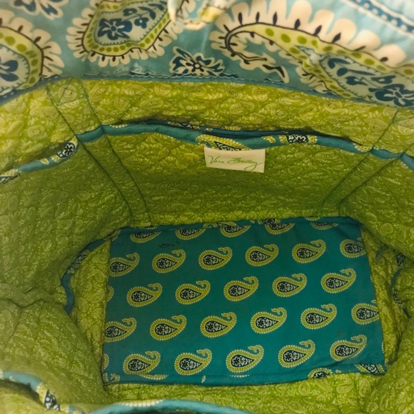 Vera Bradley Tote - Picture 3 of 4